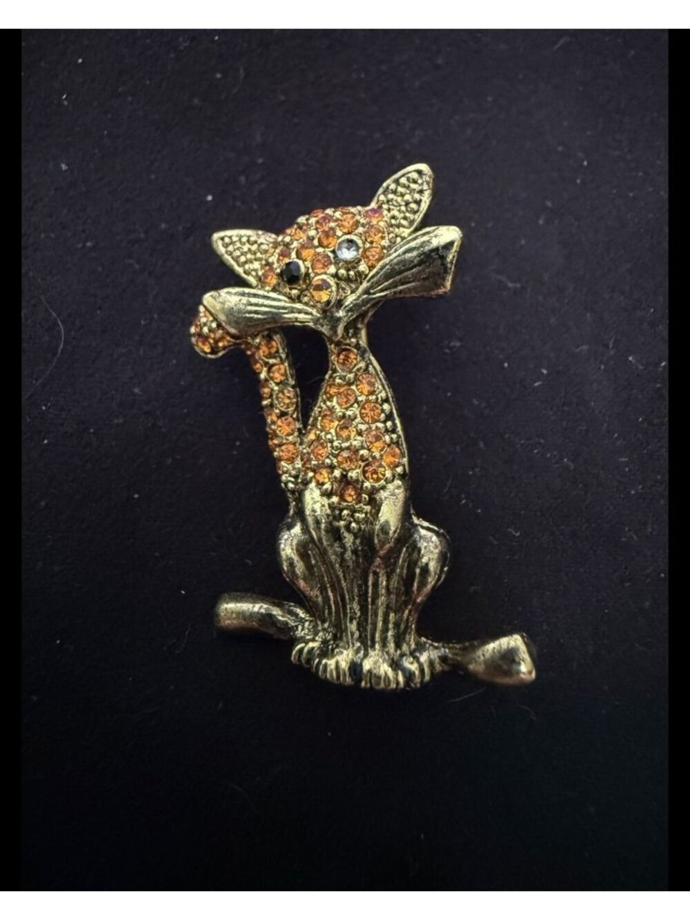 Vintage Gold Cat Brooch With Amber Rhinestones Black Eye - One Missing